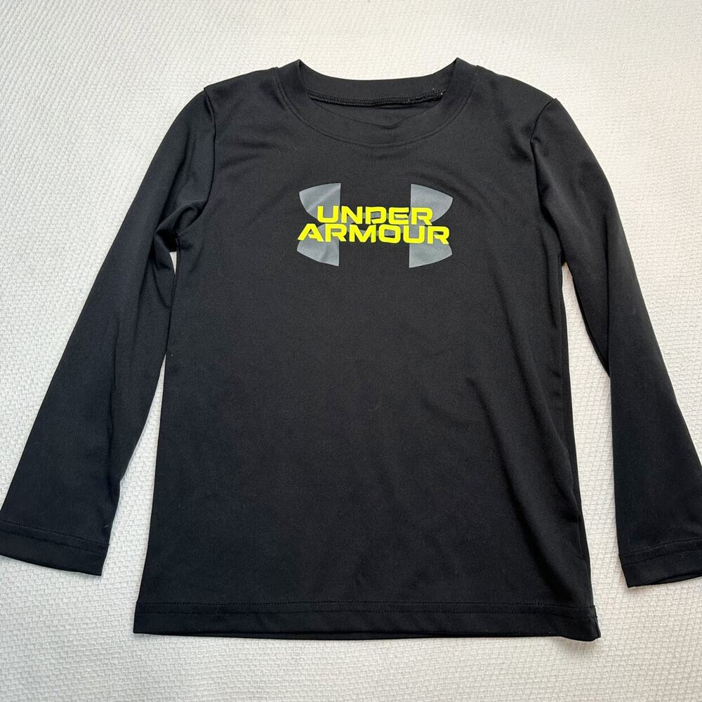 Under Armour Dri fit Long Sleeved Top